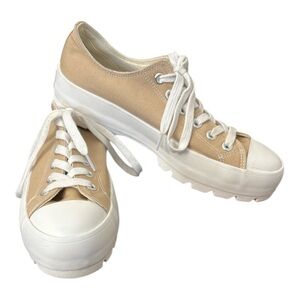 Sincerely Jules Vasco Tan and White Platform Sneakers Size 9